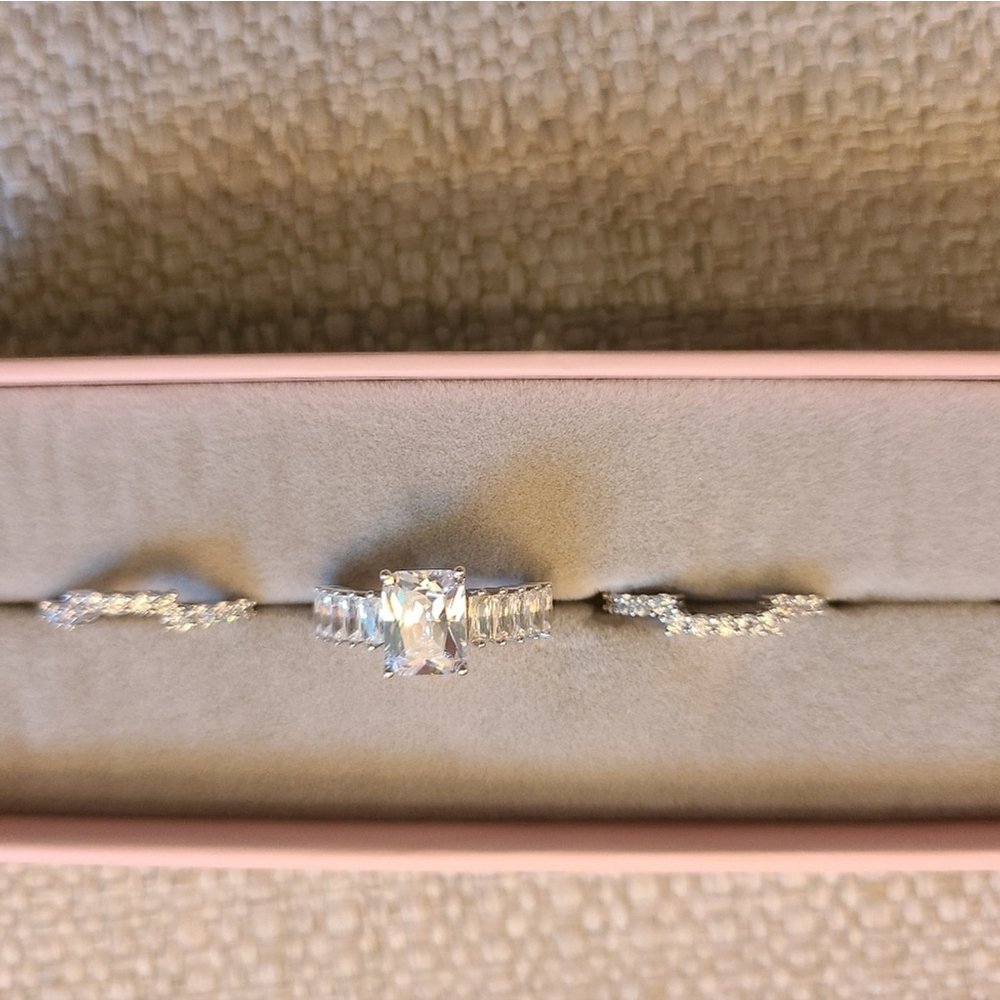 New Jorrio 925 Silver and CZ Wedding Set Size 7.5 - Picture 6 of 6